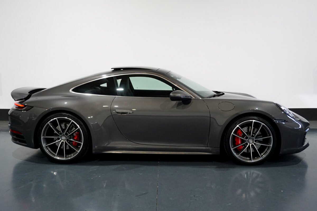 PORSCHE 911 CARRERA S COUPE (992) 450 CV