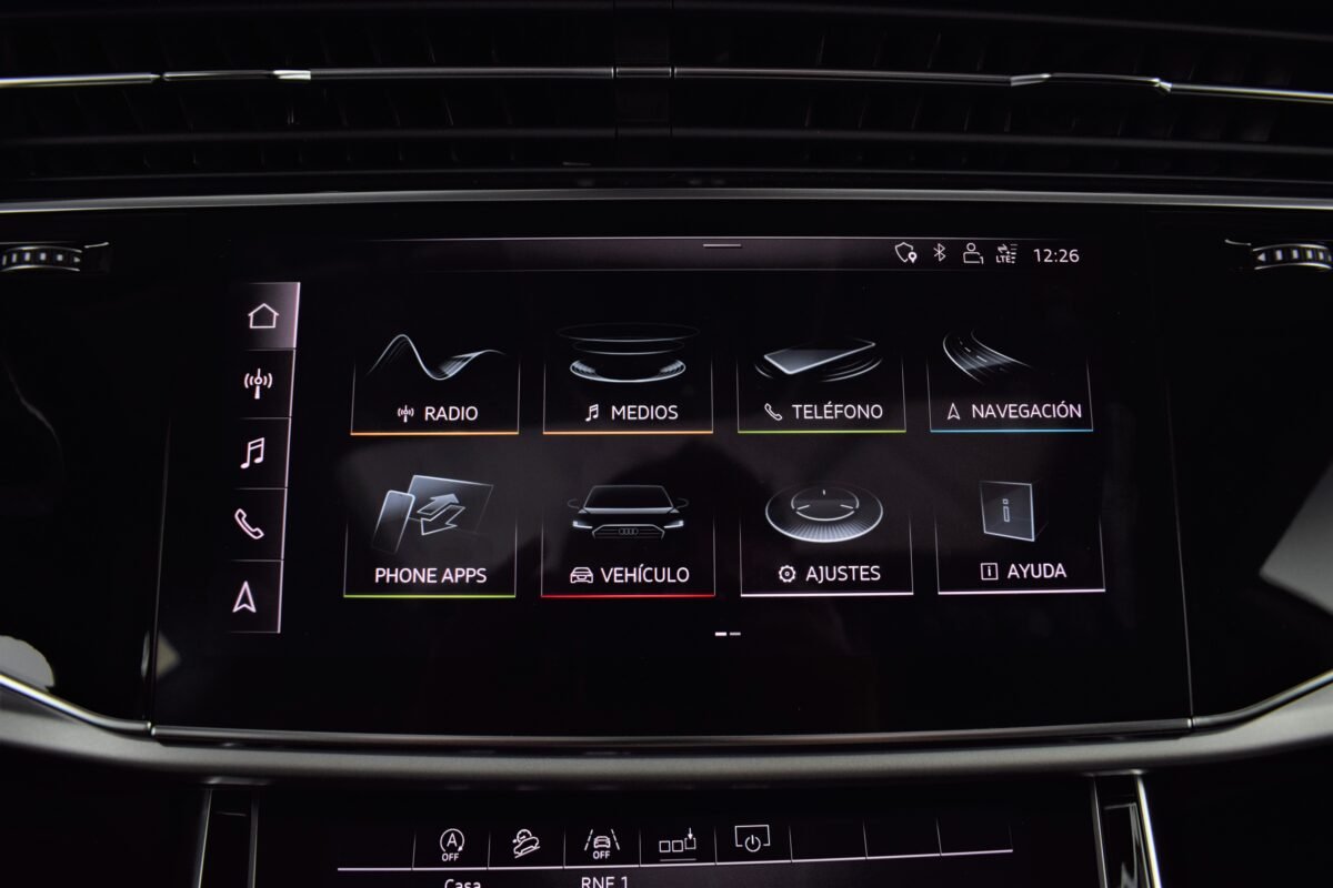 AUDI Q8 BLACK LINE 50 TDI QUATTRO TIPTRONIC MHEV 286 CV