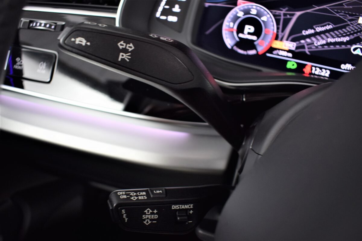 AUDI Q8 BLACK LINE 50 TDI QUATTRO TIPTRONIC MHEV 286 CV