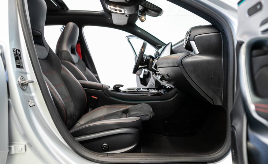 MERCEDES-BENZ Clase A A35 AMG 4MATIC 7G-DCT 306 CV