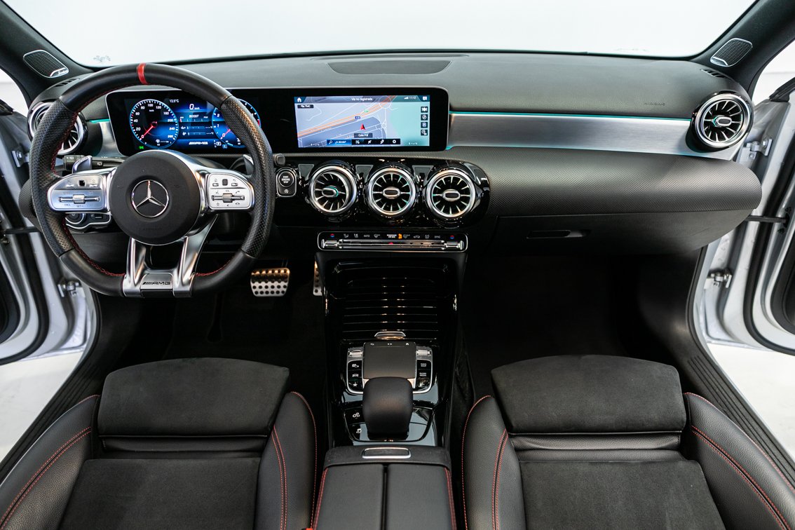MERCEDES-BENZ Clase A A35 AMG 4MATIC 7G-DCT 306 CV