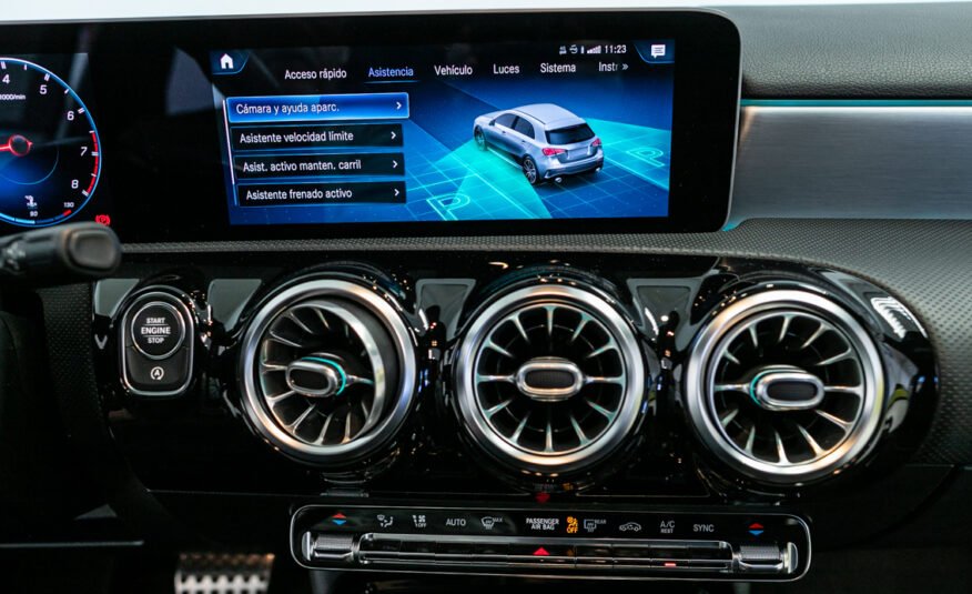 MERCEDES-BENZ Clase A A35 AMG 4MATIC 7G-DCT 306 CV