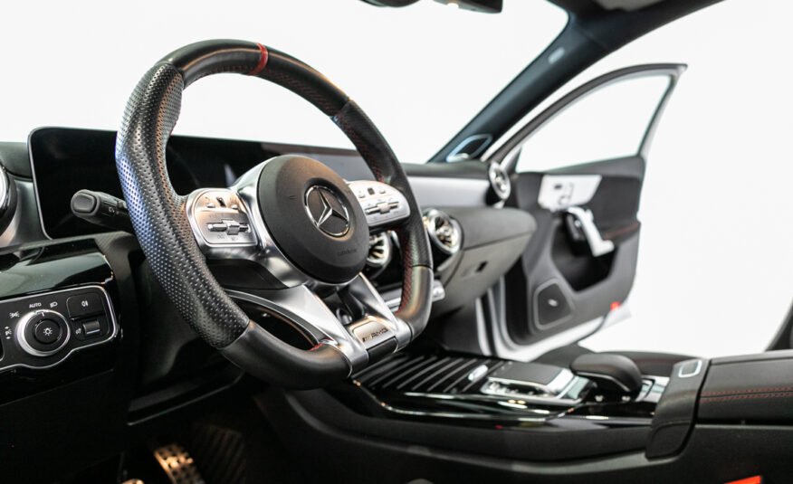 MERCEDES-BENZ Clase A A35 AMG 4MATIC 7G-DCT 306 CV