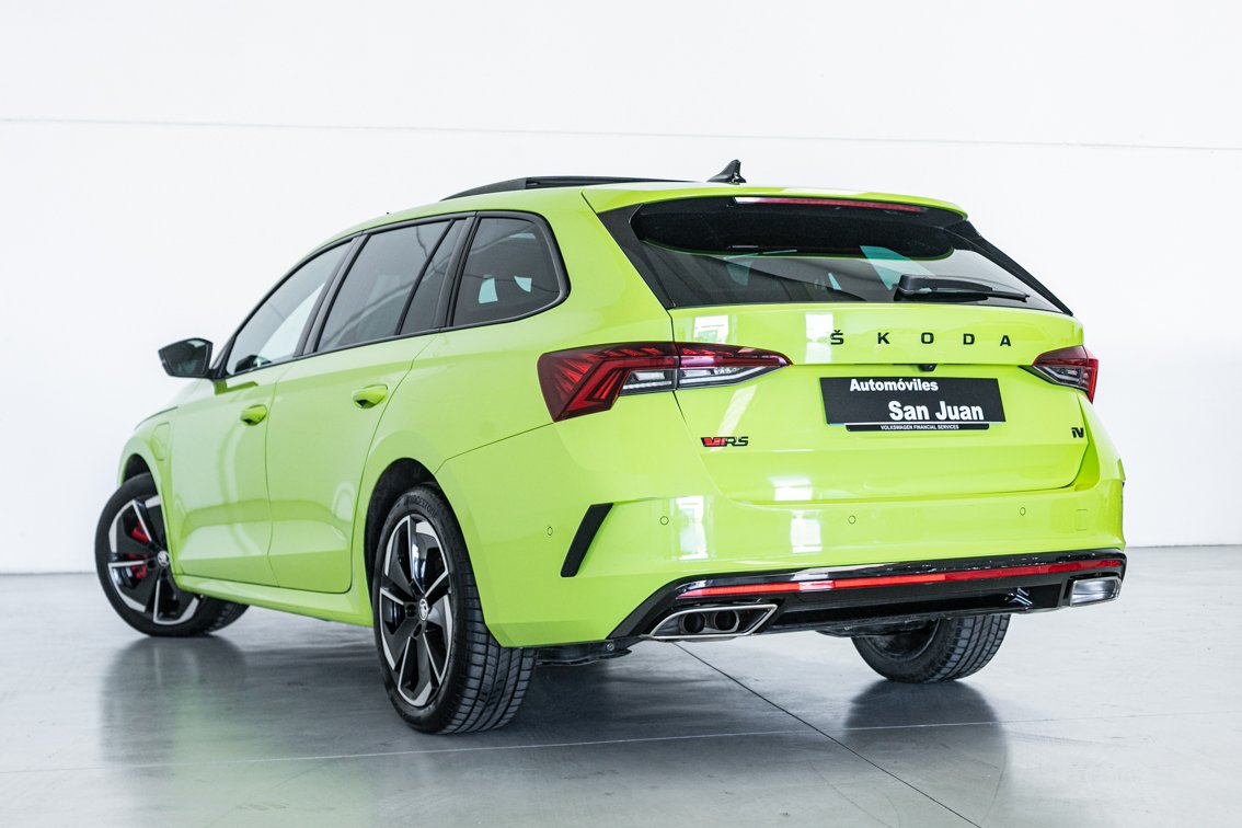 SKODA OCTAVIA COMBI RS 1.4 TSI PHEV DSG 245 CV