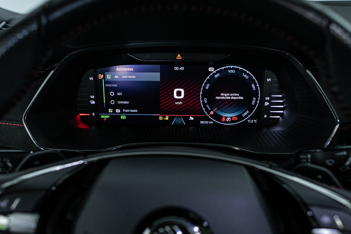 SKODA OCTAVIA COMBI RS 1.4 TSI PHEV DSG 245 CV