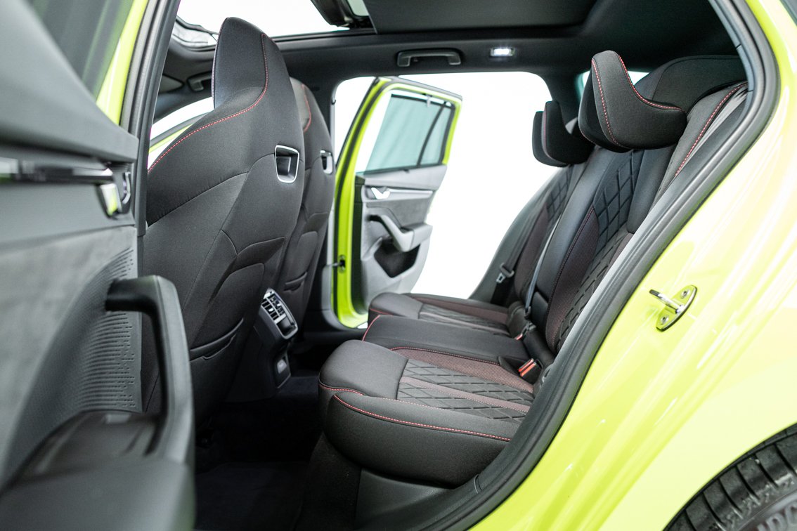 SKODA OCTAVIA COMBI RS 1.4 TSI PHEV DSG 245 CV