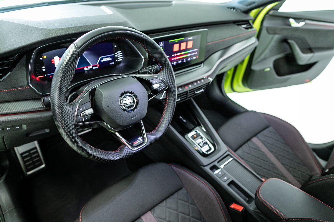 SKODA OCTAVIA COMBI RS 1.4 TSI PHEV DSG 245 CV