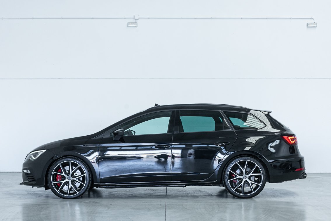 SEAT LEON ST CUPRA BLACK CARBON 2.0 TSI 4DRIVE DSG 300 CV