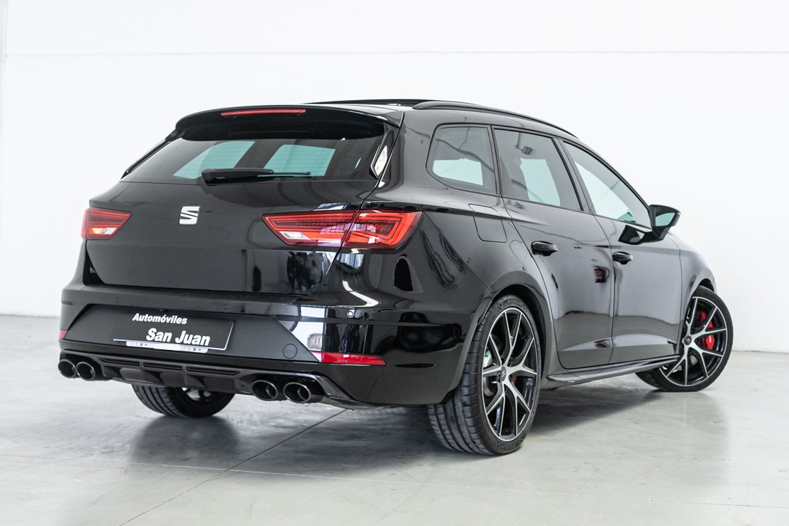 SEAT LEON ST CUPRA BLACK CARBON 2.0 TSI 4DRIVE DSG 300 CV