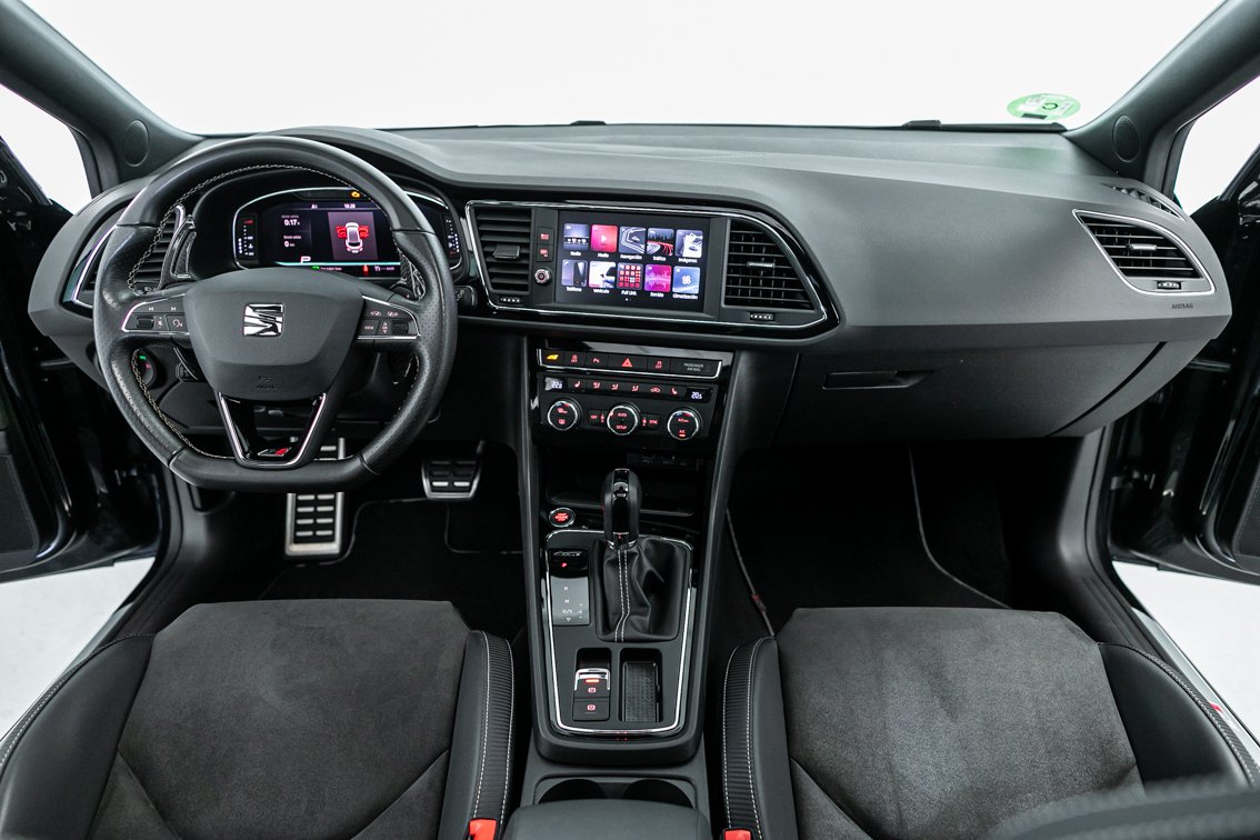 SEAT LEON ST CUPRA BLACK CARBON 2.0 TSI 4DRIVE DSG 300 CV