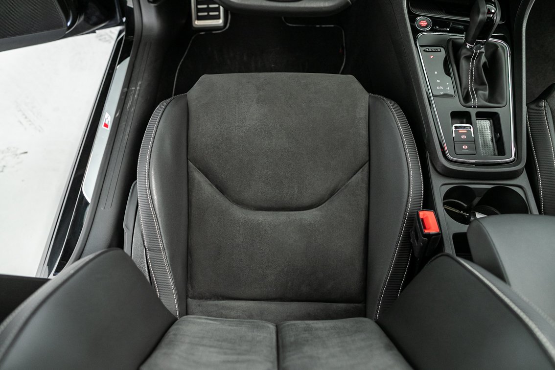 SEAT LEON ST CUPRA BLACK CARBON 2.0 TSI 4DRIVE DSG 300 CV