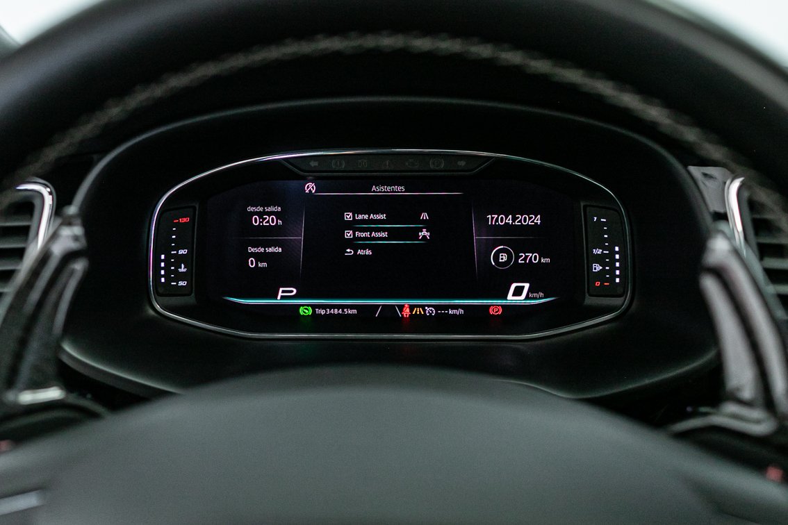 SEAT LEON ST CUPRA BLACK CARBON 2.0 TSI 4DRIVE DSG 300 CV