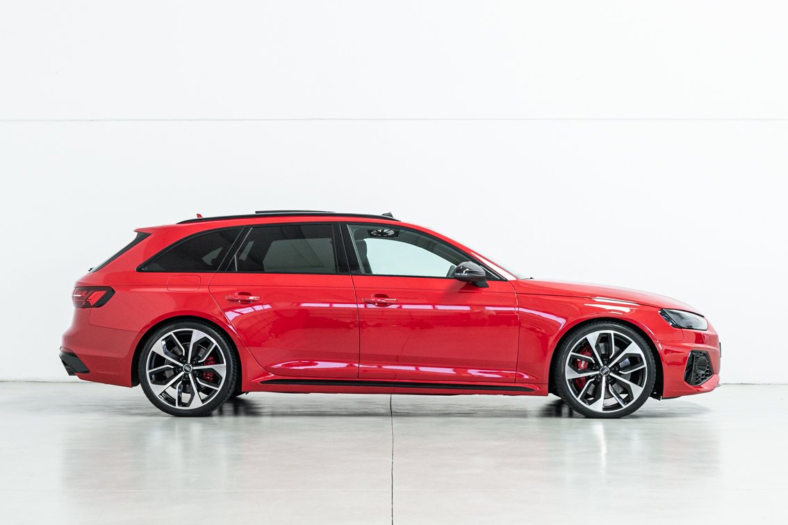 AUDI RS4 AVANT 2.9 TFSI QUATTRO TIPTRONIC