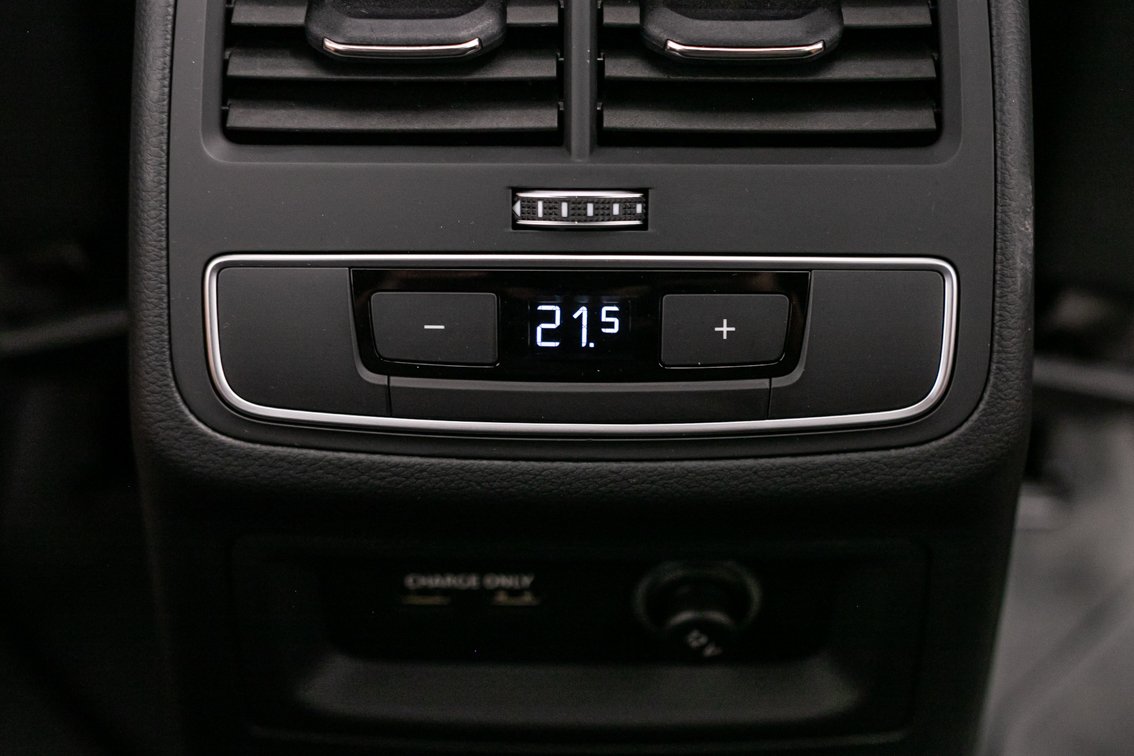 AUDI RS4 AVANT 2.9 TFSI QUATTRO TIPTRONIC