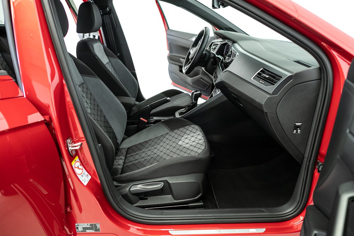 VOLKSWAGEN TAIGO R LINE 1.0 TSI DSG 110 CV