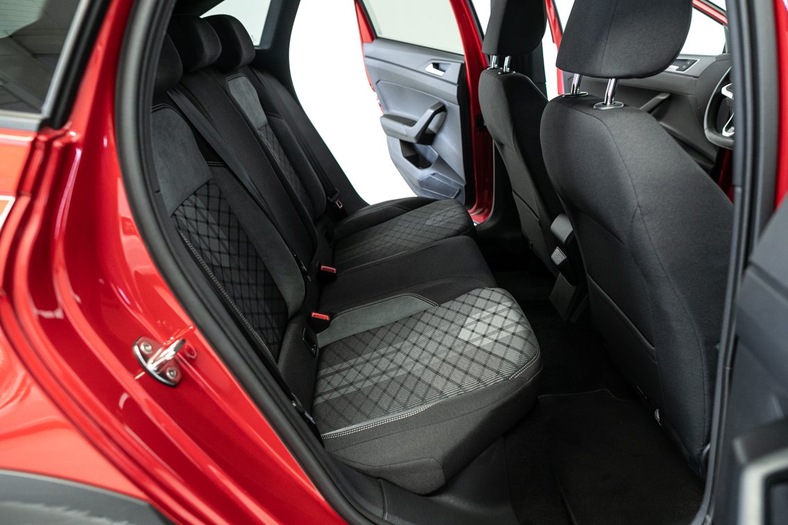 VOLKSWAGEN TAIGO R LINE 1.0 TSI DSG 110 CV