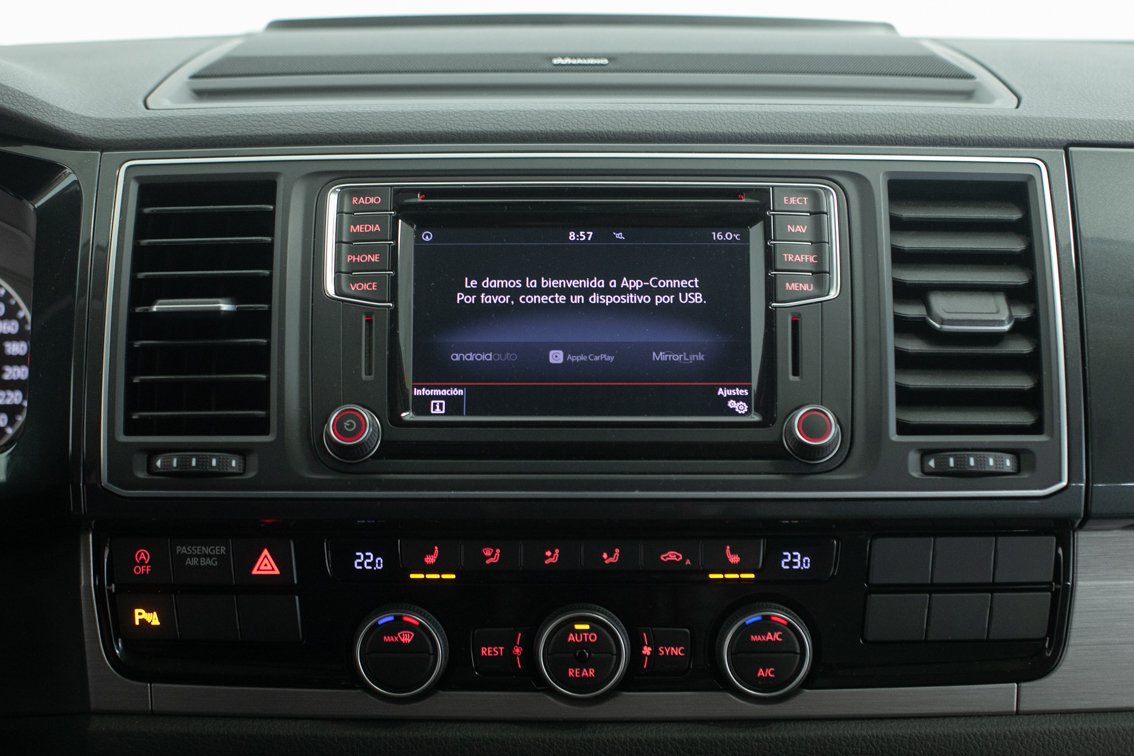 VOLKSWAGEN CALIFORNIA OCEAN BULLI 2.0 TDI DSG 204 CV