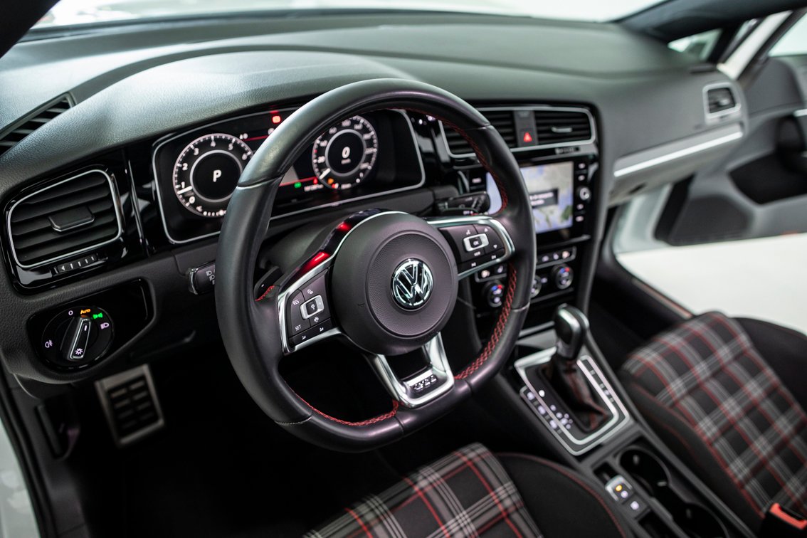 VOLKSWAGEN Golf GTI PERFORMANCE 2.0 TSI DSG 245 CV