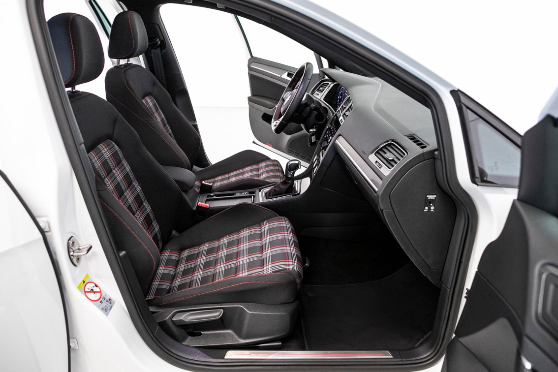 VOLKSWAGEN Golf GTI PERFORMANCE 2.0 TSI DSG 245 CV