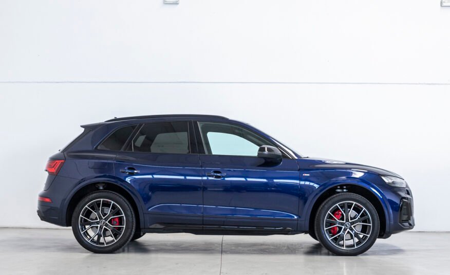 AUDI Q5 BLACK LINE 40 TDI QUATTRO S TRONIC 204 CV