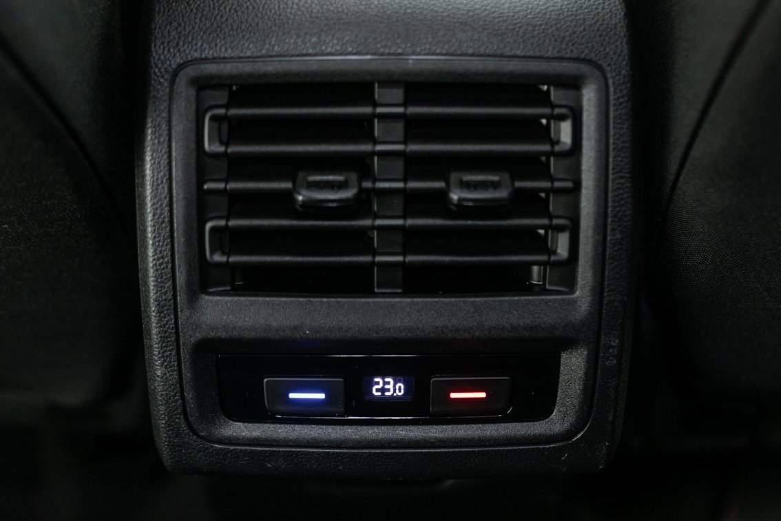 VOLKSWAGEN Golf GTI 2.0 TSI DSG 245 CV