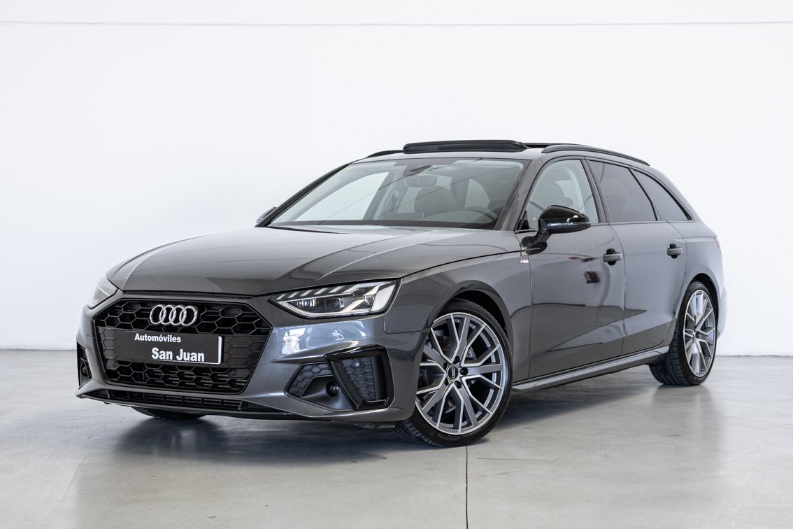 AUDI A4 Avant BLACK LINE 35 TFSI 150 CV