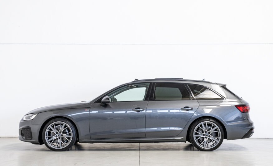 AUDI A4 Avant BLACK LINE 35 TFSI 150 CV