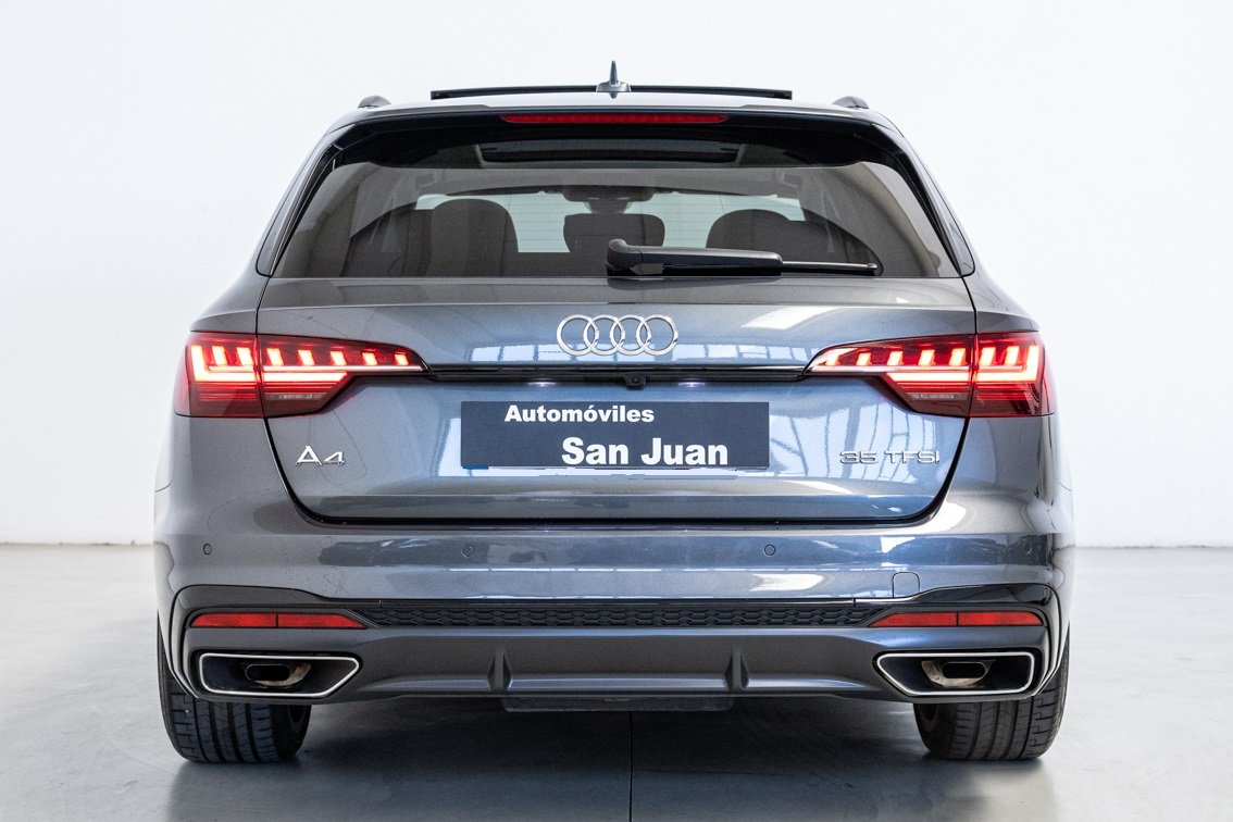 AUDI A4 Avant BLACK LINE 35 TFSI 150 CV