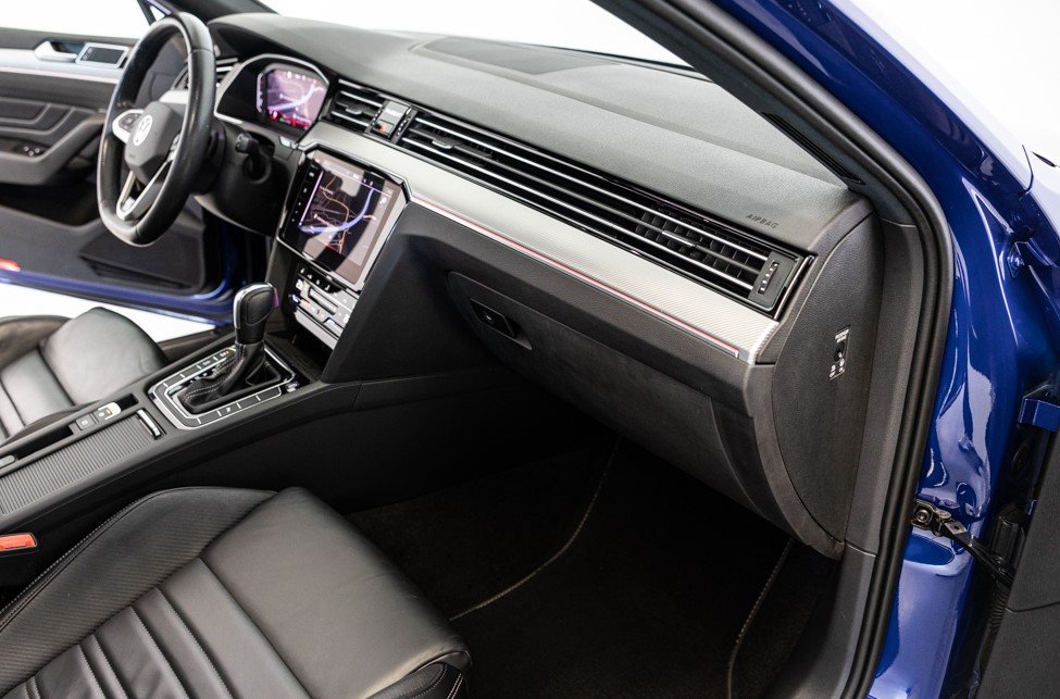 VOLKSWAGEN Passat Variant R LINE 2.0 TSI DSG 190 CV