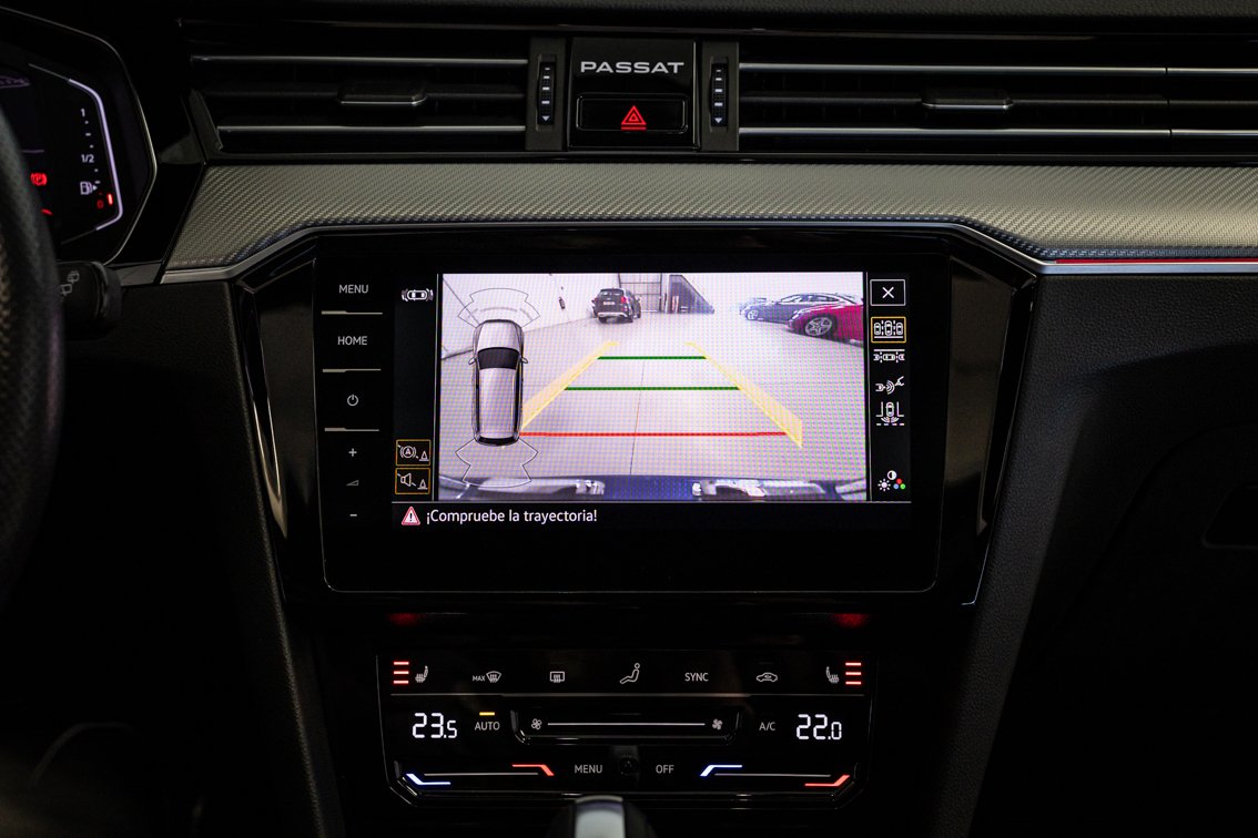 VOLKSWAGEN Passat Variant R LINE 2.0 TSI DSG 190 CV