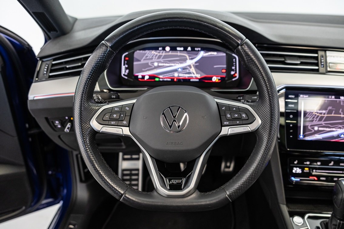 VOLKSWAGEN Passat Variant R LINE 2.0 TSI DSG 190 CV