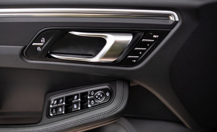 PORSCHE Macan 2.0T PDK 245 CV