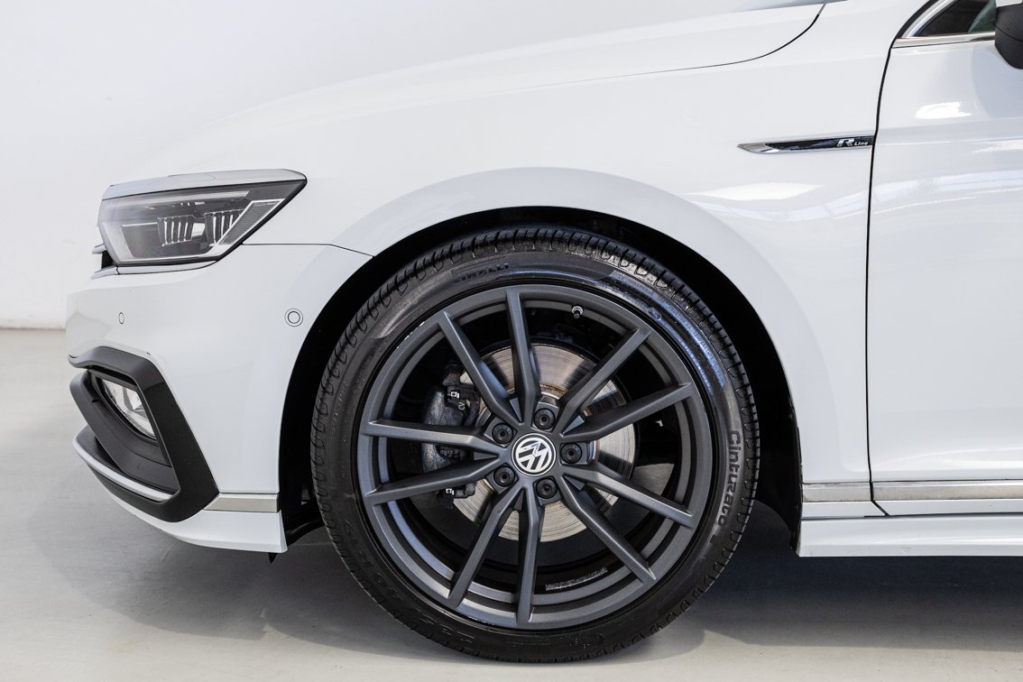 VOLKSWAGEN Passat R LINE 2.0 TDI 150 CV