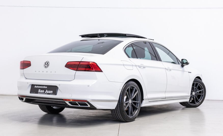 VOLKSWAGEN Passat R LINE 2.0 TDI 150 CV