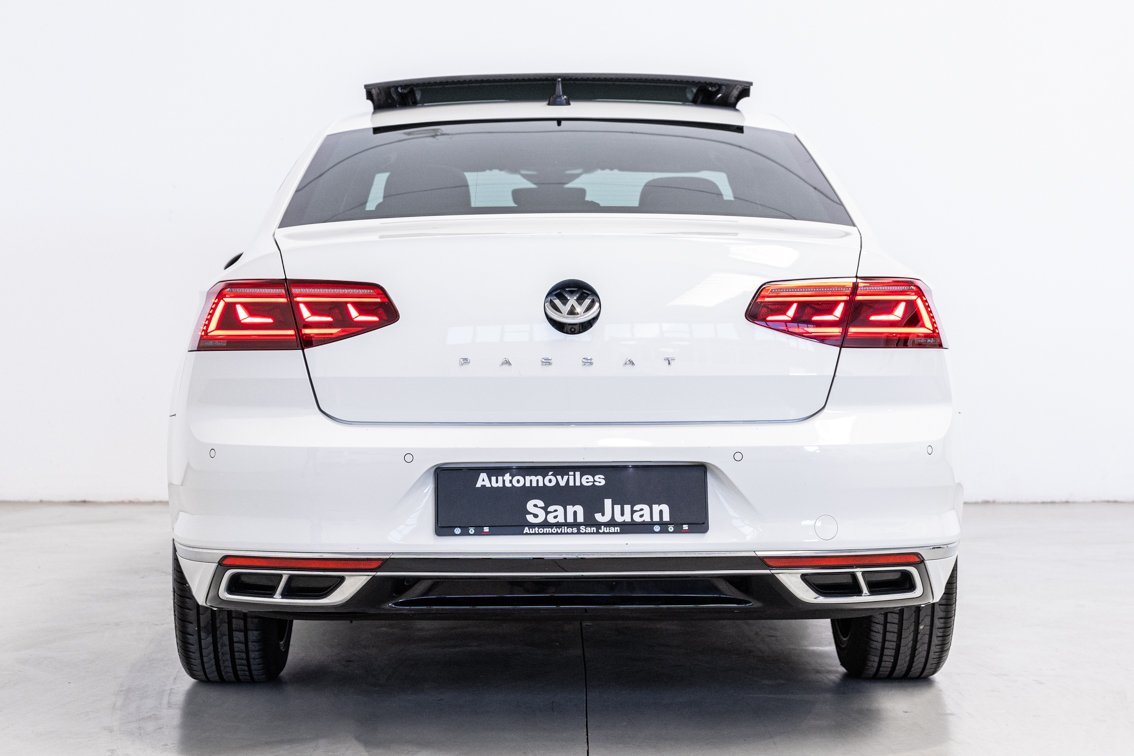 VOLKSWAGEN Passat R LINE 2.0 TDI 150 CV