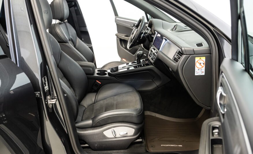 PORSCHE Macan GTS 2.9 440 CV