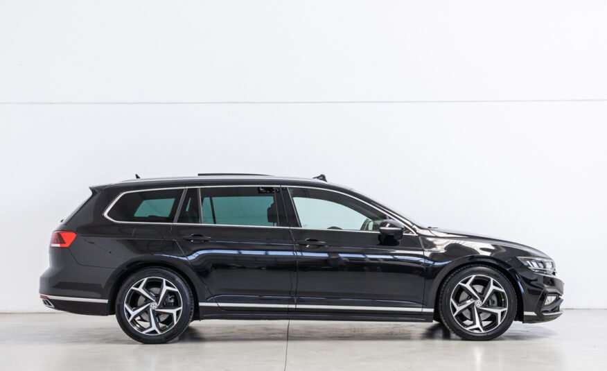 VOLKSWAGEN Passat Variant R LINE 2.0 TDI 150 CV
