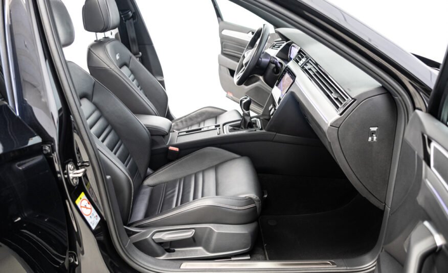 VOLKSWAGEN Passat Variant R LINE 2.0 TDI 150 CV