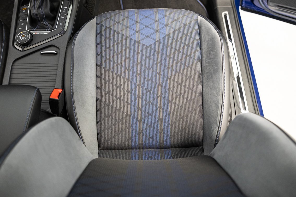 VOLKSWAGEN Tiguan R 2.0 TSI DSG 4MOTION 320 CV