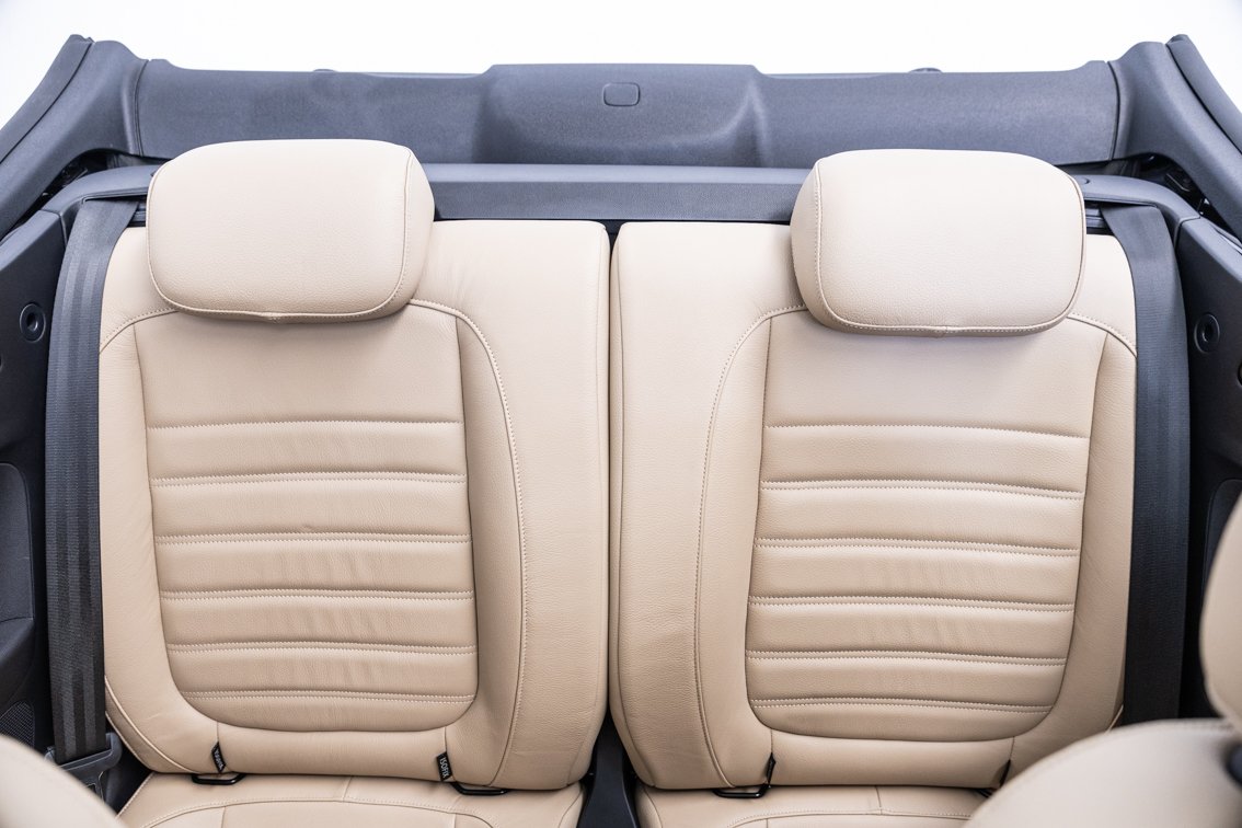 VOLKSWAGEN BEETLE CABRIO DESIGN 2.0 TDI 110 CV