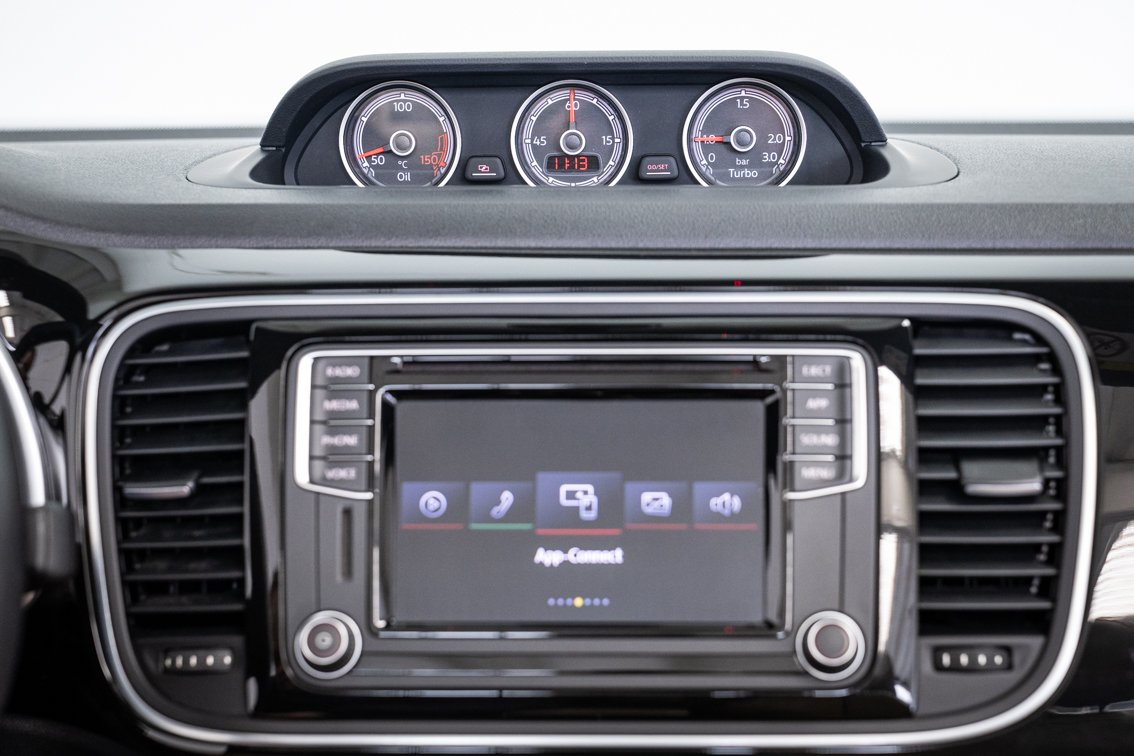 VOLKSWAGEN BEETLE CABRIO DESIGN 2.0 TDI 110 CV