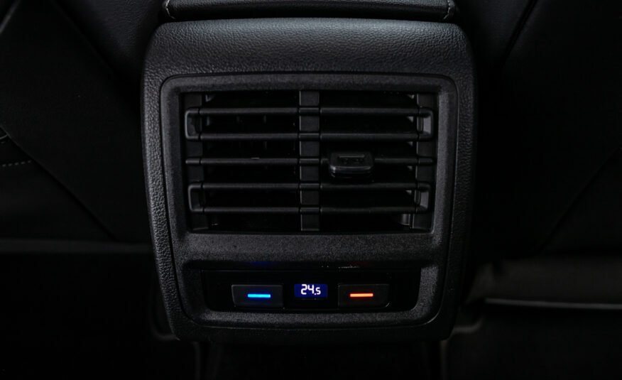 VOLKSWAGEN Golf R LINE 1.5 ETSI DSG 150 CV