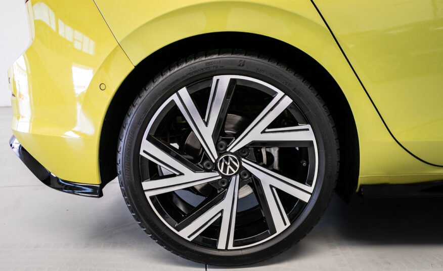 VOLKSWAGEN Golf R LINE 1.5 ETSI DSG 150 CV