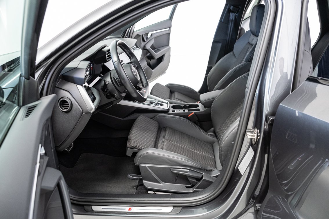 AUDI A3 SPORTBACK BLACK LINE 35 TDI S TRONIC 150 CV