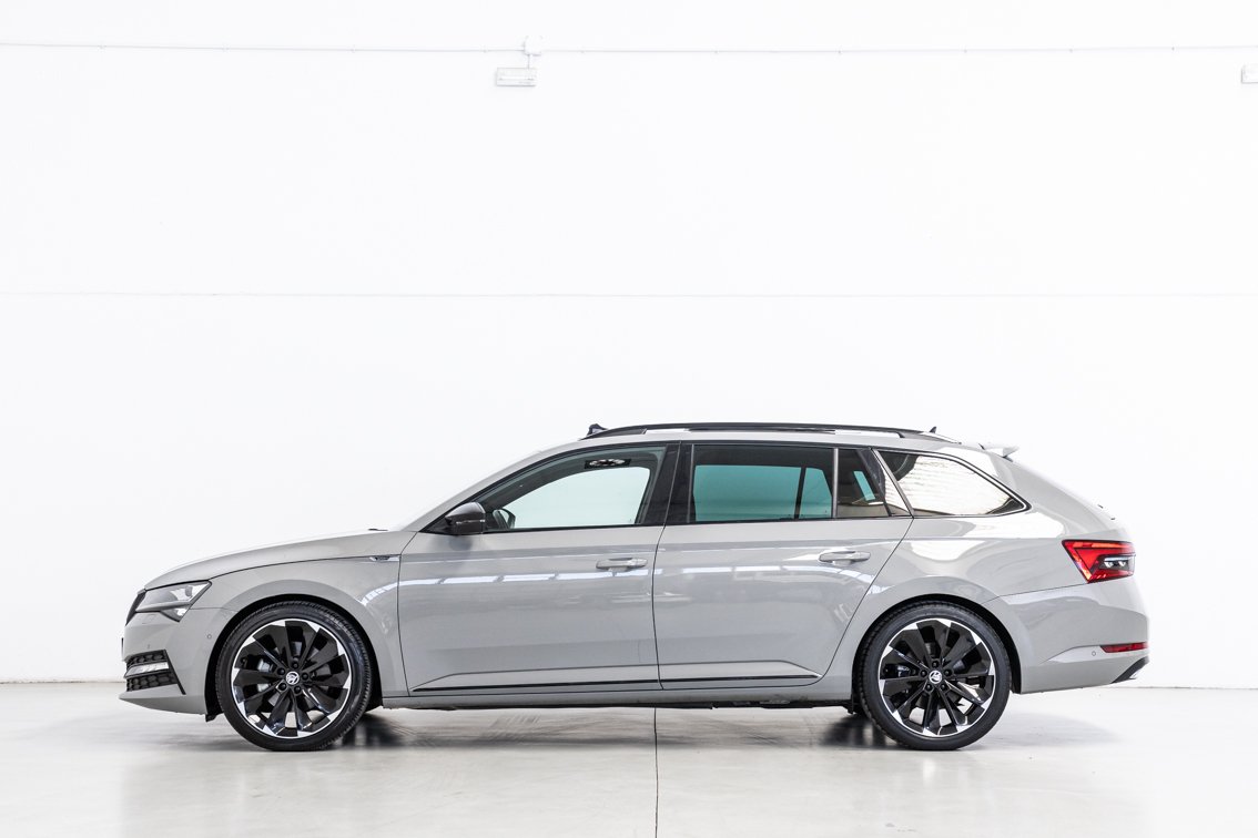 SKODA SUPERB COMBI SPORTLINE 1.4 TSI DSG PHEV 218 CV