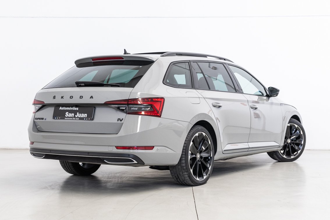 SKODA SUPERB COMBI SPORTLINE 1.4 TSI DSG PHEV 218 CV