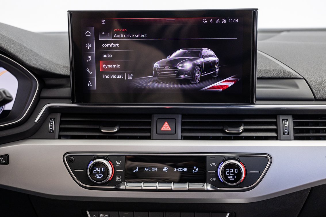 AUDI A4 Avant S LINE 35 TFSI 150 CV