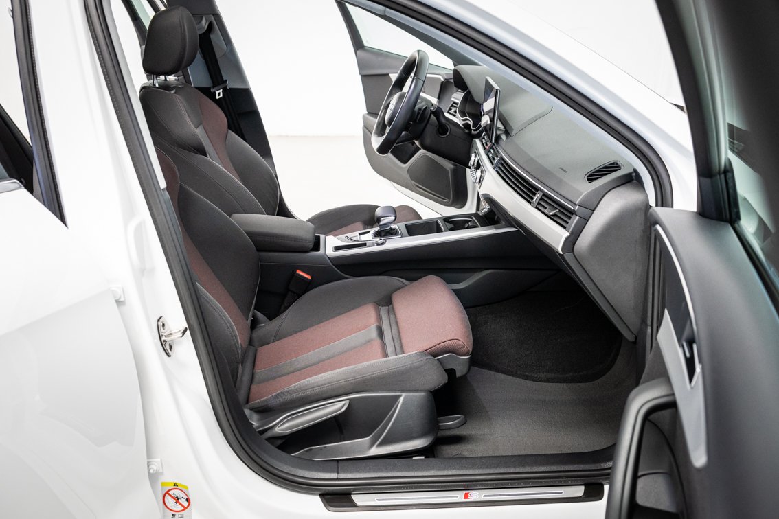 AUDI A4 Avant S LINE 35 TFSI 150 CV