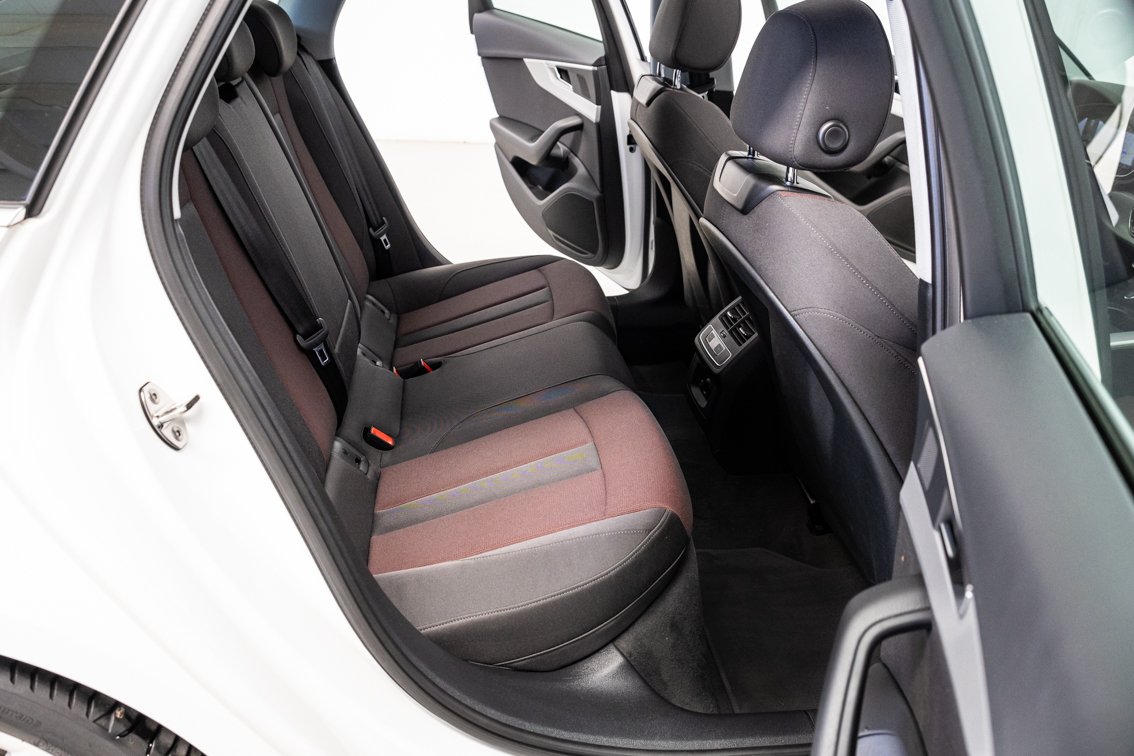 AUDI A4 Avant S LINE 35 TFSI 150 CV