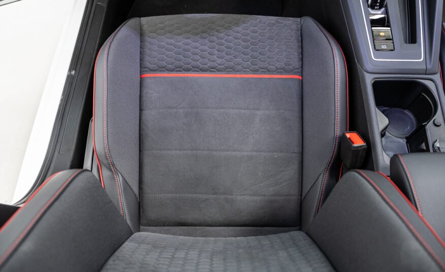 VOLKSWAGEN Golf GTI CLUBSPORT 2.0 TSI DSG 300 CV